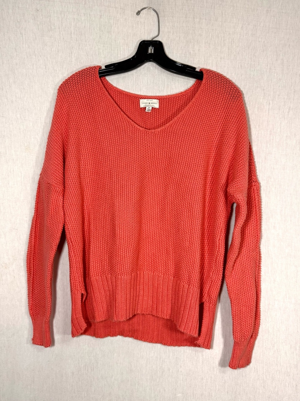 Lucky Brand size S Coral V-Neck Knit Sweater - Women's Cozy Pullover
